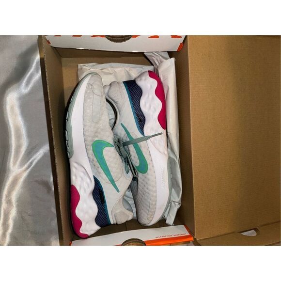 White Nike Renew Run Sneakers - Picture 2 of 7